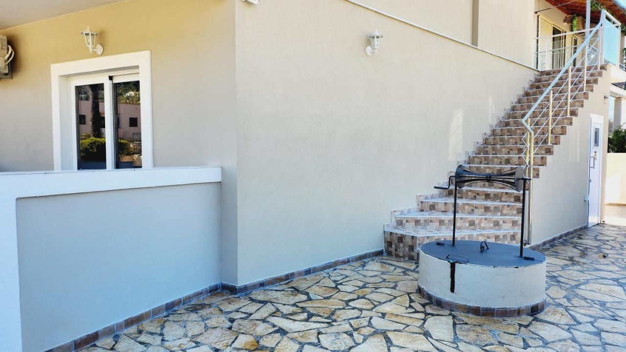 george studios 2 Ypsos Exterior foto